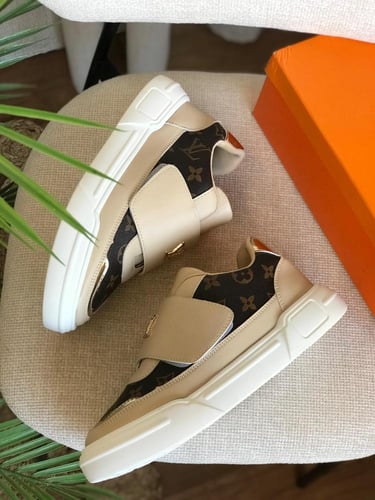 شوز لويس فيتون