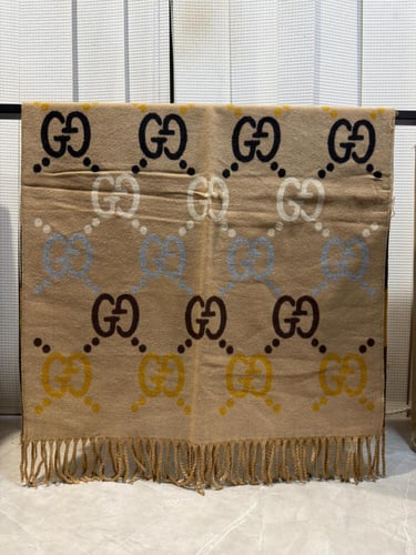 سكارف قوتشي ملون هاي كوالتي