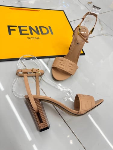 كعب فندي بيج