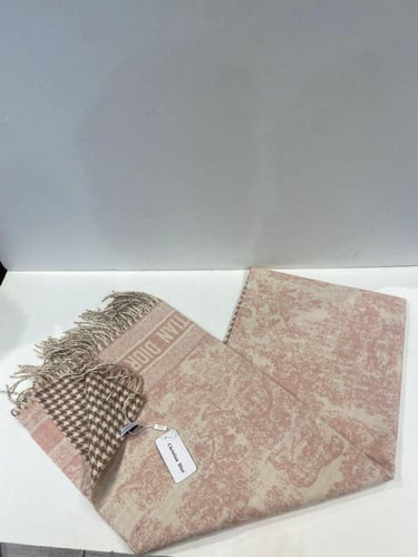 سكارف ديور هاي كوالتي