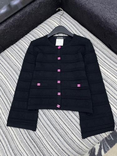 جاكيت شانيل يتوفر بالطلب