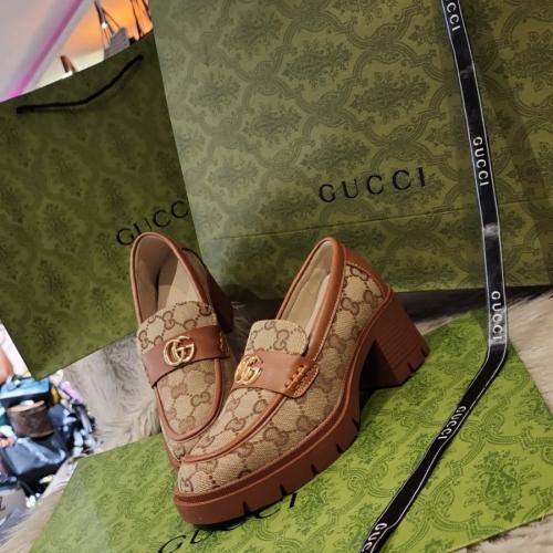 Gucci heel