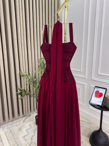 فستان سهره عنابي