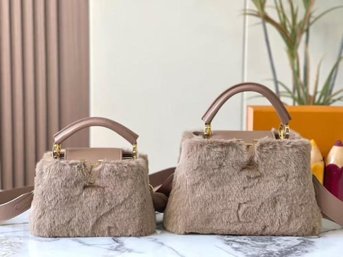 شنطه لويس فيتون فرو سوبر ماستر