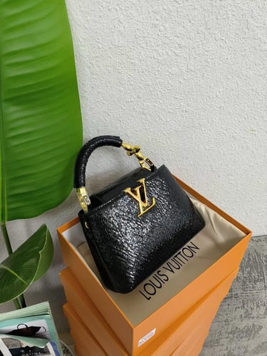 شنطه لويس فيتون