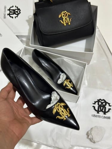 طقم روبوت كفالي اسود لمعه