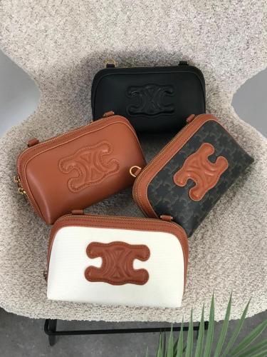 شنط سيلين مخفضه