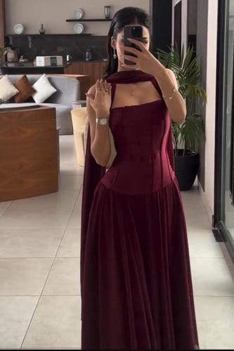 فستان سهره عنابي