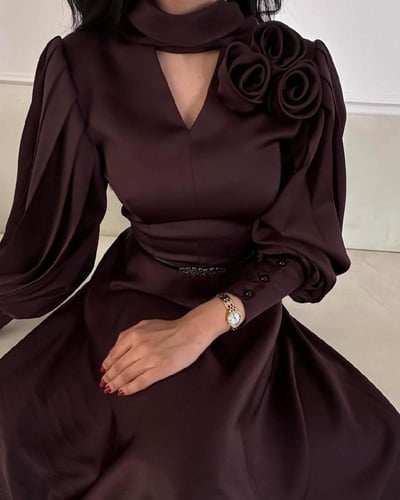 فستان بني محروق