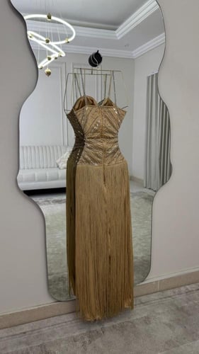 فستان سهره ذهبي