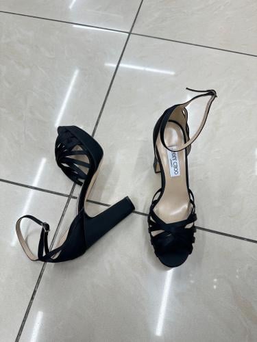 كعوب جيمي تشو