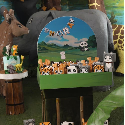ستاند محمول طراز حيوانات الغابة يتسع لعدد 20 علبة...