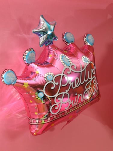 بالون لامع بتصميم تاج أميرة