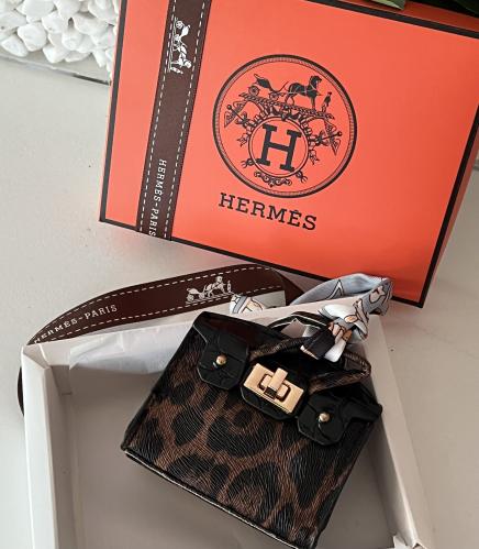 تعليقة شنطة Hermes مع بوكس ايرمز لون تايجر