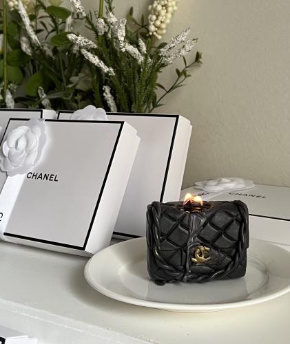 شمعة شانيل Handmade ببوكس أنيق