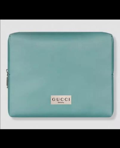 شنطة قوتشي الجديده مع كيس قوتشي الاصلي