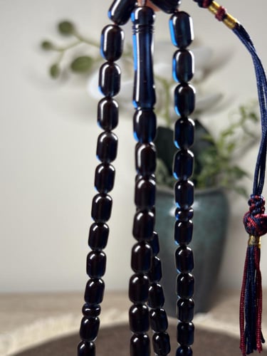 سبحة زعفراني حرباء