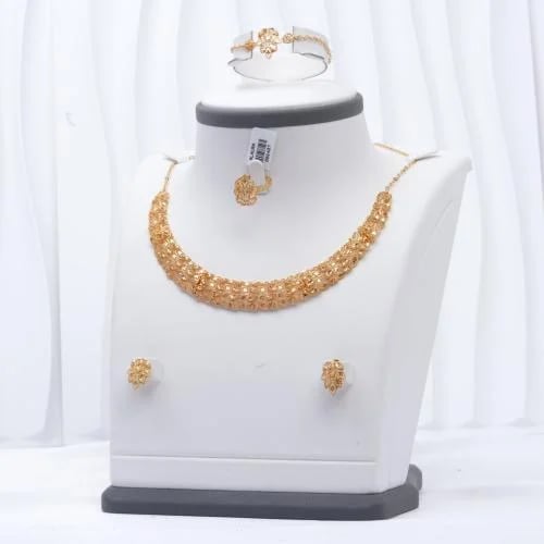 طقم ذهب عيار 21