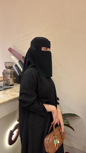 عباية ليلى🖤