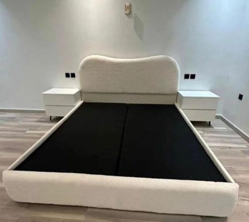 Bedroom bed - Design 19