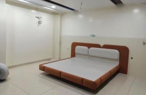 Bedroom bed - Design 11