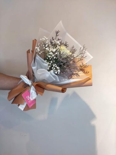 تنسيق ورد مع زهرة الليمونيوم/Rose & Limonium Flora...