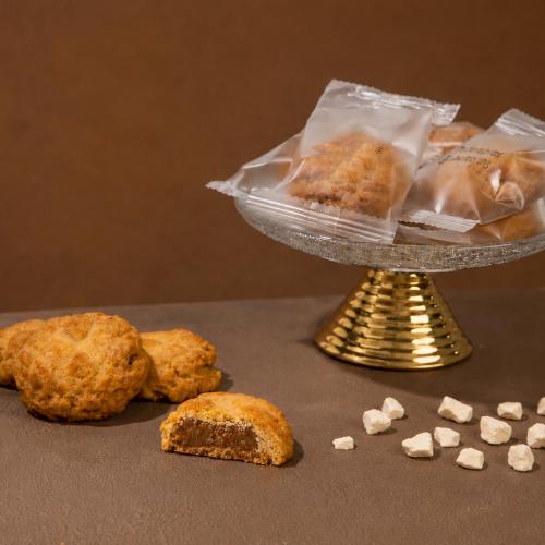 معمول نجدي حشوة التمر بالاقط
