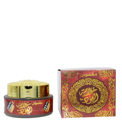 مغموس خلاصة العود