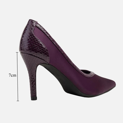 طقم كاجوال باللون البنفسجي