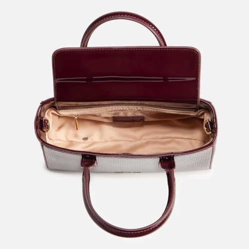 طقم كاجوال باللون العودي