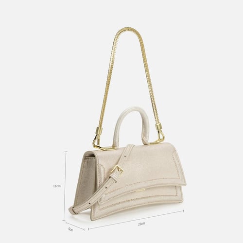 شنطة سهرة بألوان مختلفة