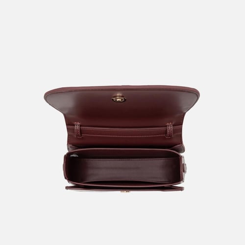 شنطة يومية بالوان مختلفة