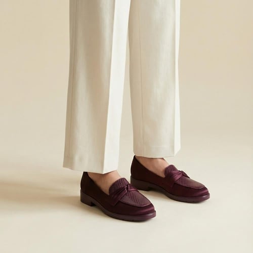 حذاء لوفر يومي بالوان مختلفة