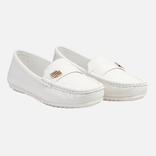 حذاء فلات يومي بالوان مختلفة