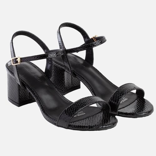 كعب كاجوال بألوان مختلفة