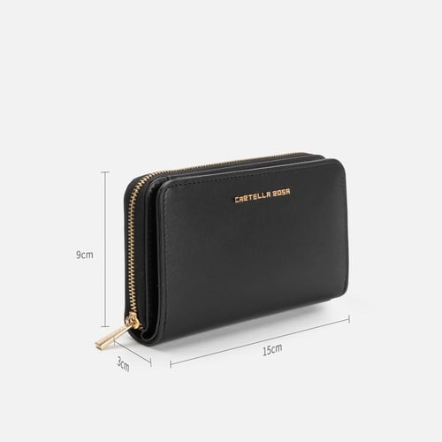 محفظة نسائية بألوان مختلفة