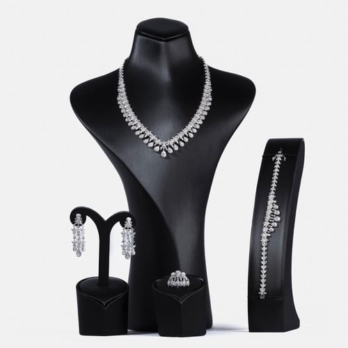 طقم سهرة زركون بتصاميم الالماس