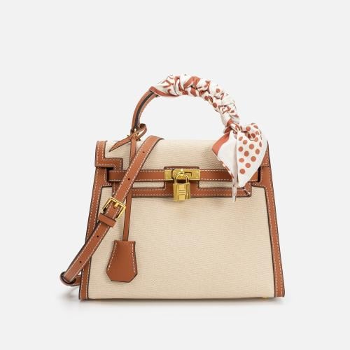 شنطة كلاسيك بالوان مختلفة