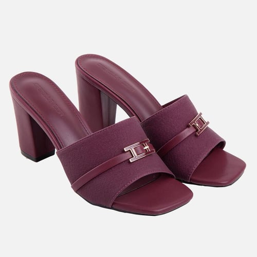 كعب كاجوال بألوان مختلفة