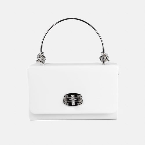 شنطة سهرة بألوان مختلفة