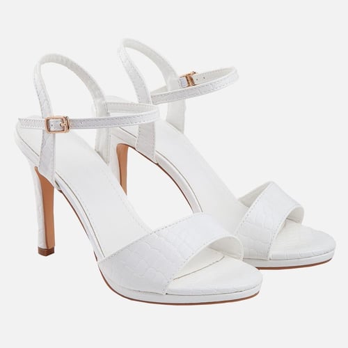 كعب كاجوال بألوان مختلفة