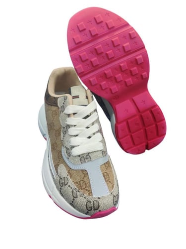 S-2024-360 أحذية