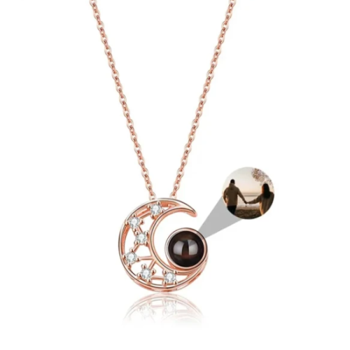 سلسال الصورة السرية على شكل هلال رمضان