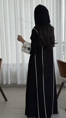 عباية خامة انيفة مميزة