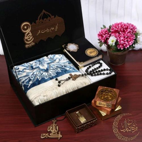 بوكس رمضان بالاسم والعباره بتصميم راقي
