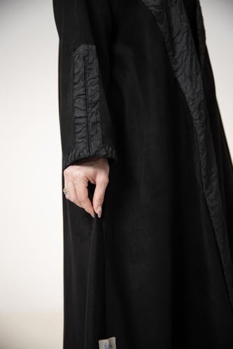 تصوير ازياء - بخلفية بيضاء