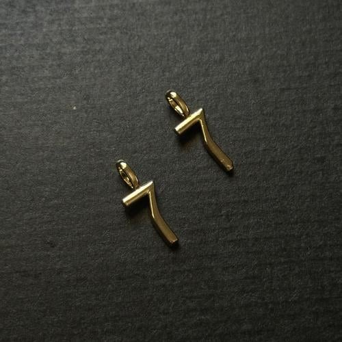 تعليقة رقم 7 ذهبية