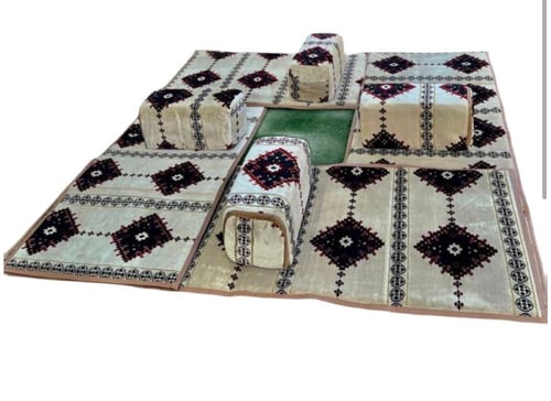 مدات لباد ٤ مدات و ٤ مراكي