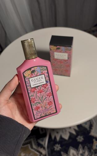 عطر نسائي- سان لوران