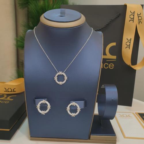 طقم زركون لمعة ساحرة تصميم عالمي